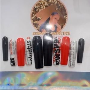 Press on nails by DanaDiorcosmetics on Instagram